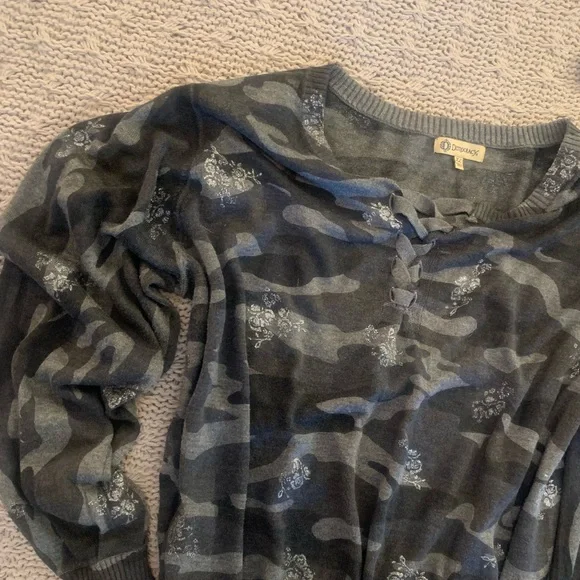 Democracy Camo Sweater - Picture 4 of 14